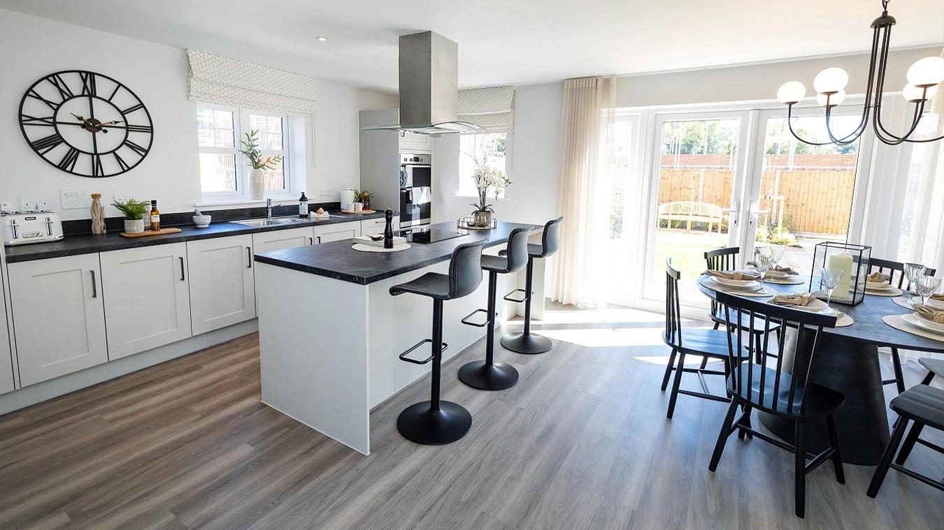 Chiddingstone sovereign - kitchen